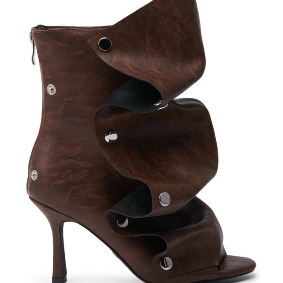 Azalea Wang Brown Leather Women's Bootie - Picture 2 of 3